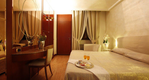 Hotel City Legnano Kültér fotó